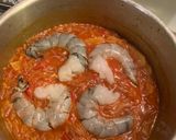 A picture of step 4 of Orzo with prawn, tomato and feta cheese.