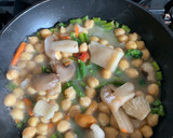 Foto del paso 4 de la receta: Garbanzos con verduras