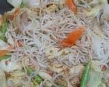 รูปขั้นตอนการทำที่ 4 ของ ยากิโซบะเส้นบุกขาว