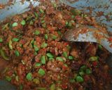 Foto langkah ke 3 dari resep Cumi asin sambal pete makyus.