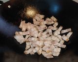 咸豬肉炒西芹的食譜步驟2照片