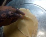 A picture of step 1 of Chicken samosa.