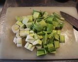 Foto del paso 9 de la receta: Corazones e hígados de pollo al wok