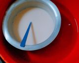 A picture of step 5 of Fruit salad with custard.