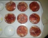 Foto del paso 4 de la receta: Bombitas de jamón rellenas de queso y dátiles