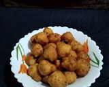 A picture of step 5 of Urad Dal Vada.
