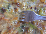 Tortilla de lechuga y hojas de rabanito 🥬🫜 Receta de doble aprovechamiento ♻️