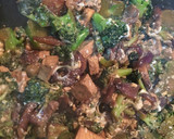 Foto del paso 10 de la receta: Revuelto de shiitake con tofu soja