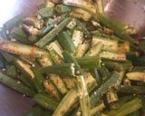 A picture of step 6 of Bhindi masala.