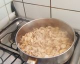 Foto del paso 4 de la receta: Pollo con champiñones y crema