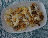 Foto do passo 2 de Bacalhau assado com batatas a murro e migas de couve com feijão azuki