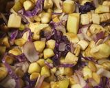 Foto del paso 1 de la receta: Salteado de hongos, verduras y espaguetis de calabacín