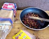A picture of step 1 of Beefbrawn githeri sandwich #authormarathon.