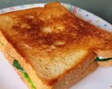 A picture of step 6 of Veg Tawa Cheese Sandwich.