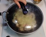 肉絲炒麵的食譜步驟15照片
