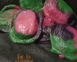 Foto langkah ke 7 dari resep Kue ku Rainbow.