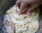 Foto langkah ke 4 dari resep Roti Tawar Susu.