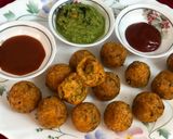 A picture of step 9 of Poha Aloo Balls (Poha Aloo Pakoda).