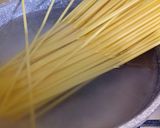 A picture of step 1 of Frittatine di Carbonara.