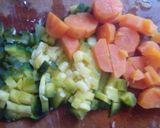Foto del paso 3 de la receta: Ensalada de garbanzos, atún, arroz y verduras rinde!!!!