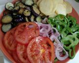 Foto langkah ke 5 dari resep Maqluba/ Maqlooba/Maklubah Chicken.