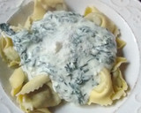 Foto del paso 3 de la receta: Pasta rellena con salsa de espinacas