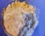 Medvehagymás-sajtkrémes kifli recept fázis 2 fotója
