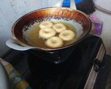 Foto langkah ke 3 dari resep Donut gula.