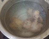 Foto langkah ke 1 dari resep Soto Seger Sederhana.