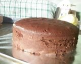 Foto langkah ke 5 dari resep Kue tart coklat kukus.