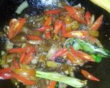Foto langkah ke 7 dari resep Kikil masak kecap.