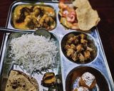 पूर्वी यूपी की प्रसिद्ध थाली मूंग की दाल की कढ़ी (मूंगोड़ी)चावल,जीरा आलू,कचरी,पापड़,चटनी, अचार रोटी साथ में बेसन के लड्डू रेसिपी चरण 19 फोटो