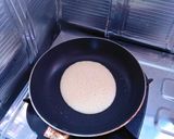 Foto langkah ke 2 dari resep Martabak manis lipat.