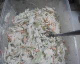 A picture of step 3 of Creamy lime cilantro shrimp tacos.