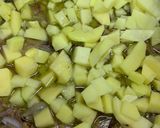 A picture of step 2 of Aloo Methi.