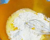 Foto langkah ke 4 dari resep Bolu Pisang Moca Kukus (tanpa Mixer).