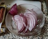 Foto del passaggio 6 della ricetta Pomodori cuore di bue con stracchino e acciughe