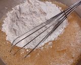 Foto del paso 4 de la receta: Frilloas caseras