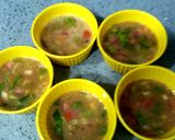 A picture of step 4 of Egg Muffins.