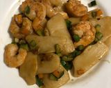 Foto del passaggio 9 della ricetta Gnocchi di riso con mazzancolle e verdure