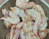 Gambar langkah 2 resipi Ayam goreng ala korea.
