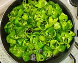 Foto del passaggio 1 della ricetta Friggitelli a modo mio