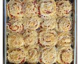 Foto langkah ke 7 dari resep Pizza Rolls.
