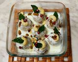 A picture of step 5 of Farali dahi vada.