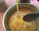 ปูทะเล ผัดผงกะหรี่ วิธีทำสูตร 4 รูป