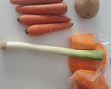 Foto del paso 1 de la receta Crema de calabaza 🎃y zanahorias 🥕 con garbanzos crujientes