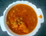 A picture of step 5 of Tuvar in tomato gravy.