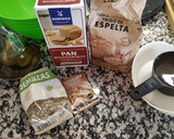 Foto del paso 1 de la receta: Pan de espelta y harina integral