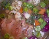 A picture of step 4 of Chicken broth.