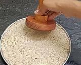 ओल्या नारळाची वडी (Olya Naralachi Vadi Recipe In Marathi) रेसिपी स्टेप 4 फोटो 